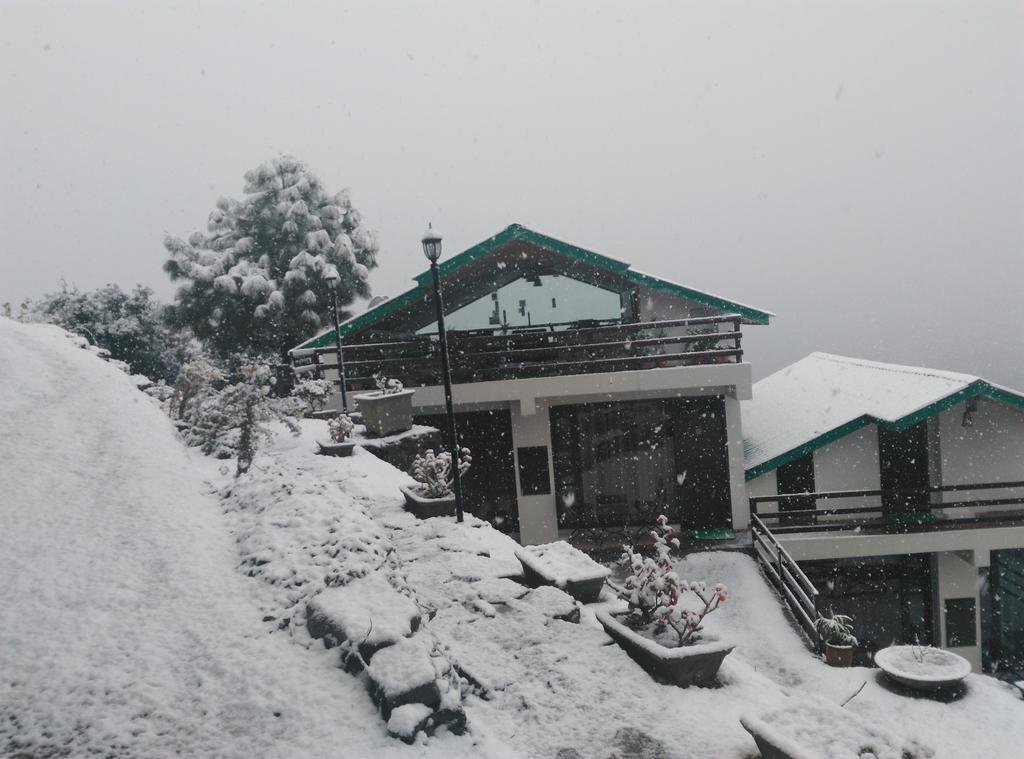 Hotel Woodsmoke Retreat Shimla Exterior foto